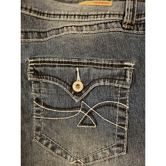 BONGO Plus Womens Medium Blue With White Thread Cuffed Hem Jean Shorts Plus 26W - Picture 7 of 8